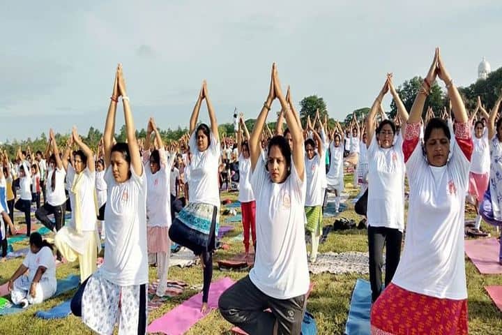 Amrita Vidalayam-International Yoga Day