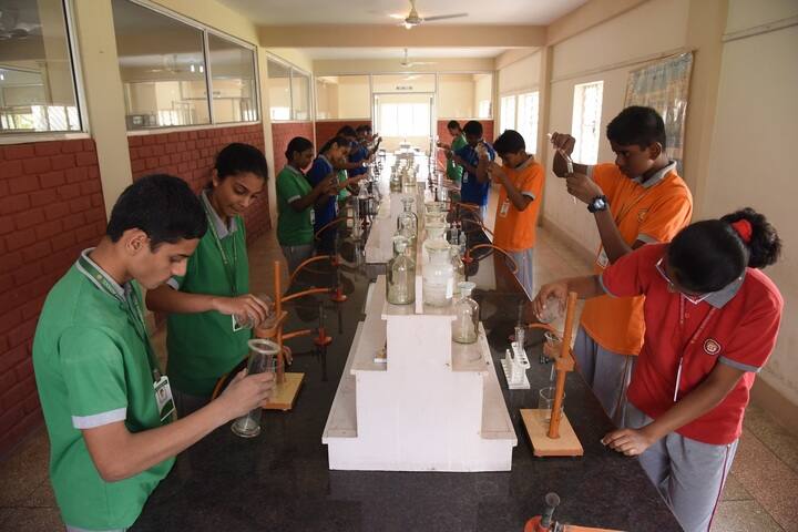 Anand Shiksha Kendra-Science Lab
