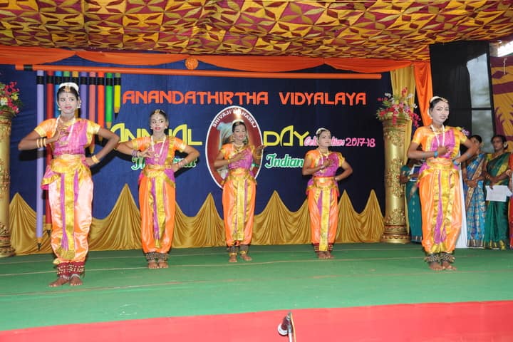Anandathirtha Vidyalaya-Dances