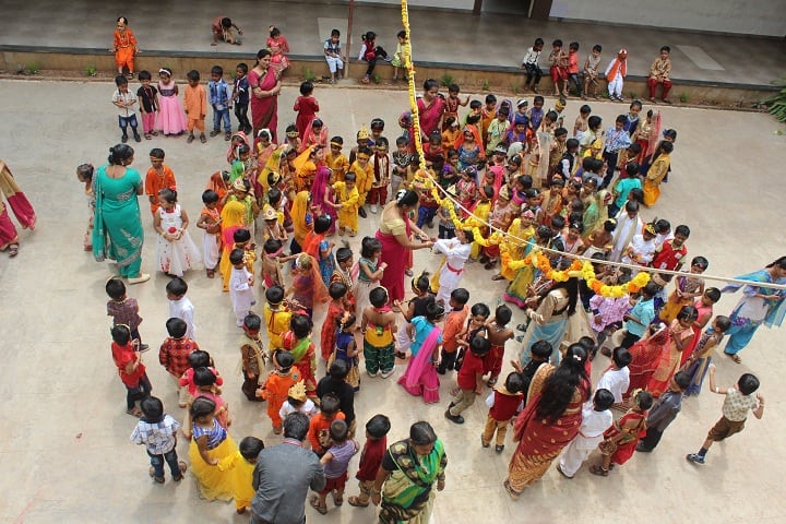 B B Hanji International School-Krishnashtami
