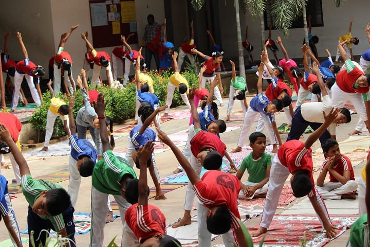 B B Hanji International School-Yoga