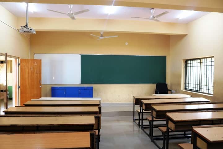 B E L School-Classroom
