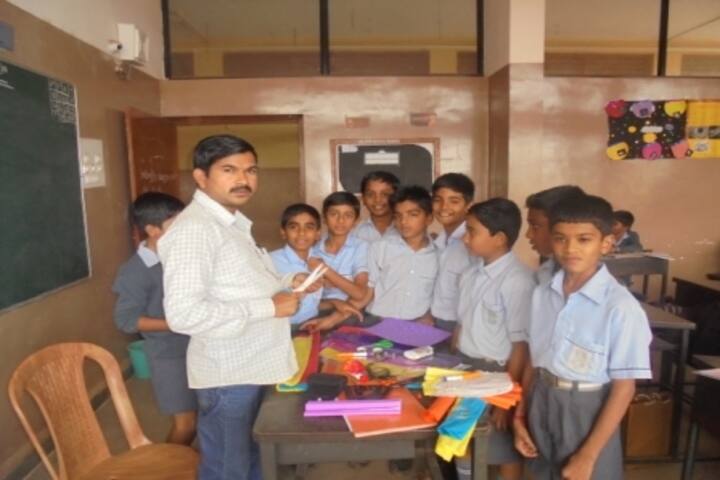 Chinmaya English Primary School-Art