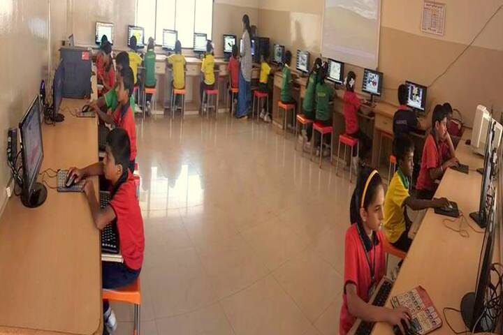 Chinmaya Vidyalaya-Computer lab1