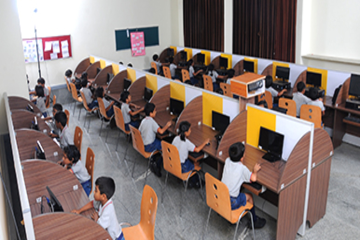 Chitrakoota School-Computer Lab