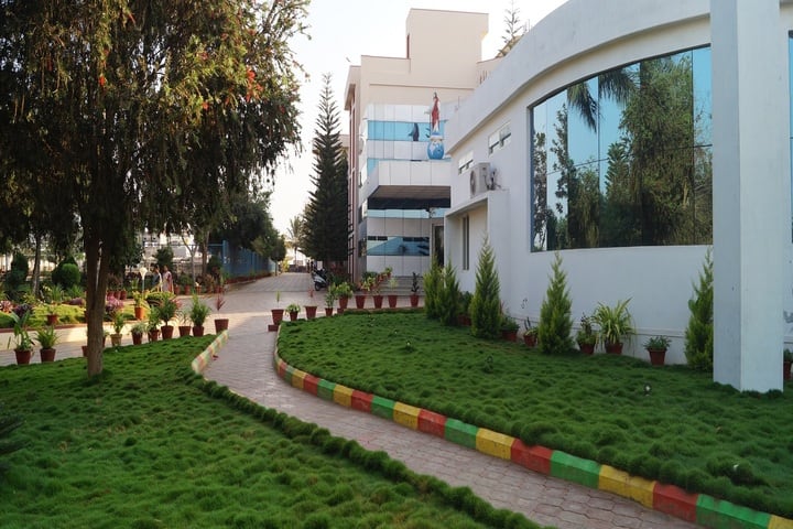Christ Public School-Campus