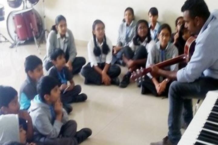 Chrysalis High-Musicroom