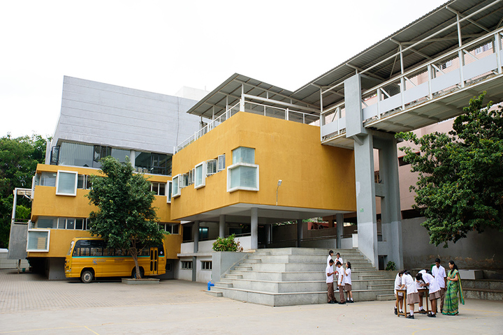 Cmr National Public School-Campus