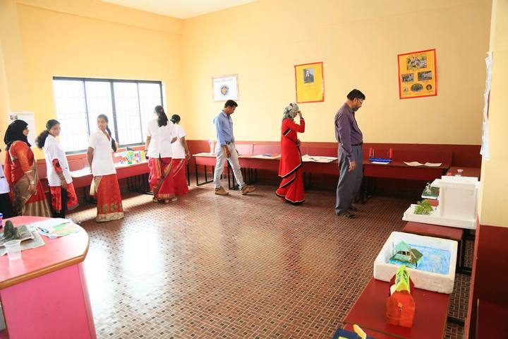 Crescent International School-Science Exhibition