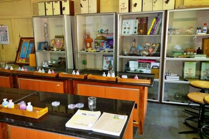 Delhi Public School-Biology Lab