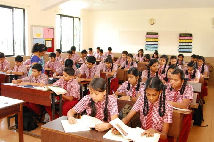Dr N Shankara Adyanthaya Memorial English Medium High School Nitte-Classroom