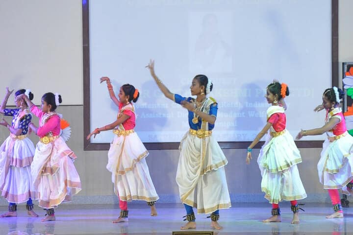G M Vidyanikethan Public School-Annual Function
