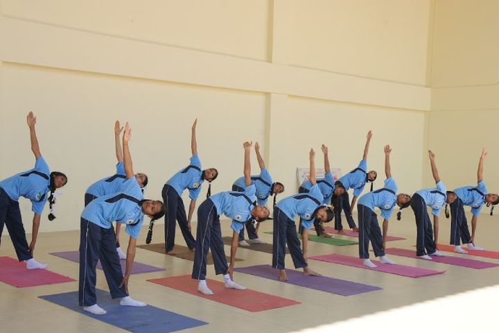 Giridhanva School-Yoga