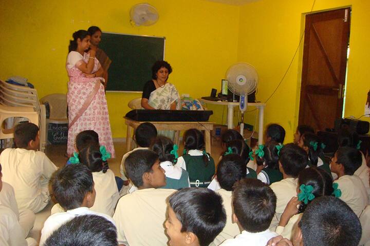 Green Bell High-Music Room