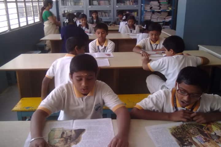 Green Valley English School-Library