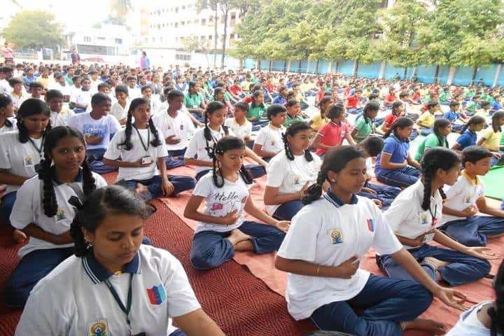 Green Valley English School-Yoga
