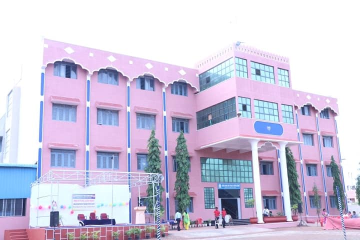 Guru Nanak Dev Public School-College Building