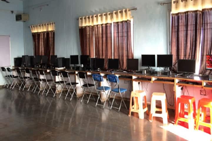 Guru Nanak Dev Public School-IT-Lab