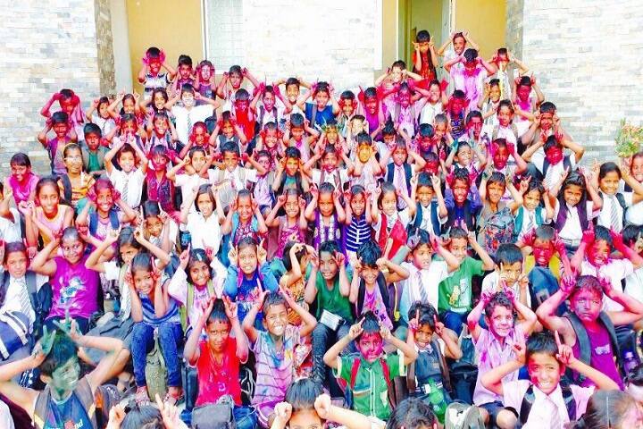 Gurukul Concept School-Childrens group photo