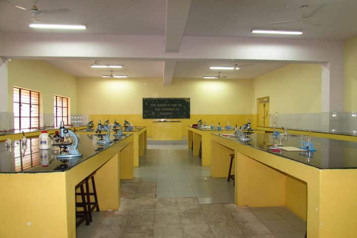 Hal Public School-Biology Lab