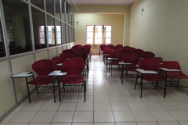 Hal Public School-Study Room