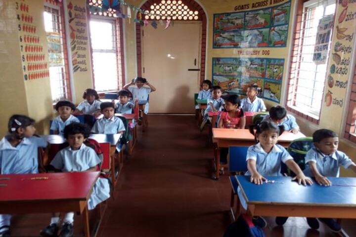 Hari Vidyalaya-Classroom