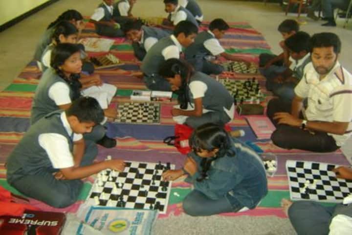 Hari Vidyalaya-Indoor Games