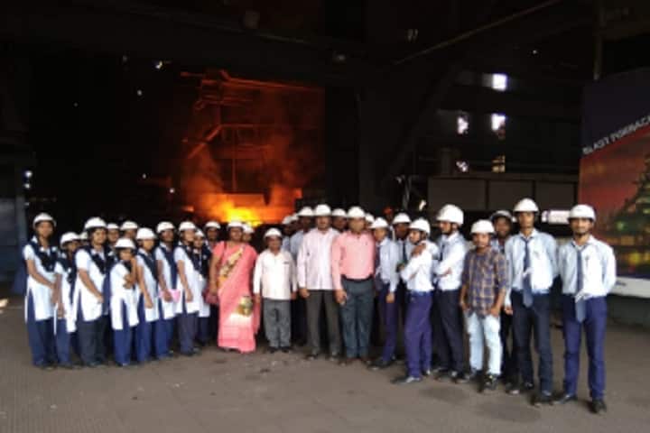 Jawahar Navodaya Vidyalaya-Industrial Visit