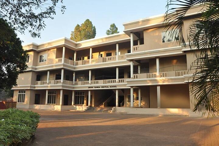 Jnana Ganga Central School-School Building