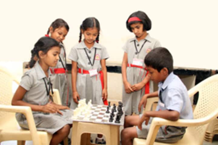 K L E Mahadevappanna Munavalli School- Indoor Games