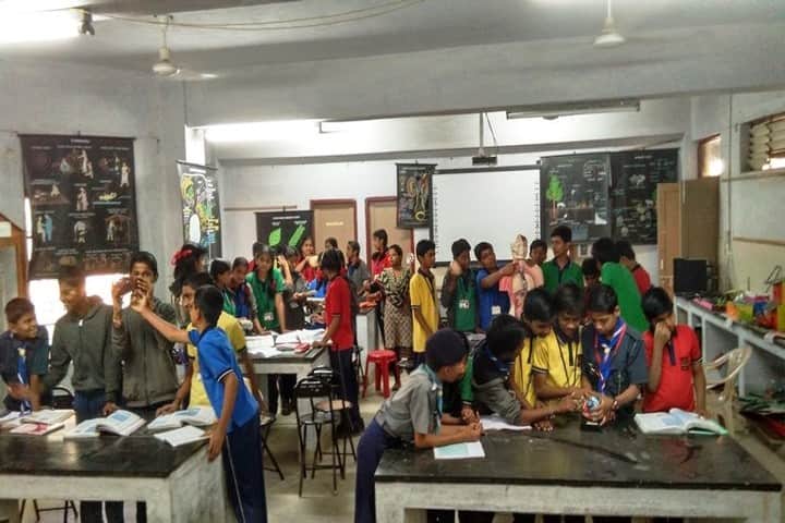 Kendriya Vidyalaya-Science lab