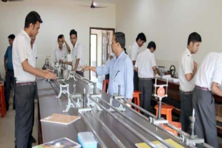 Faculty Higher Secondary School-Lab