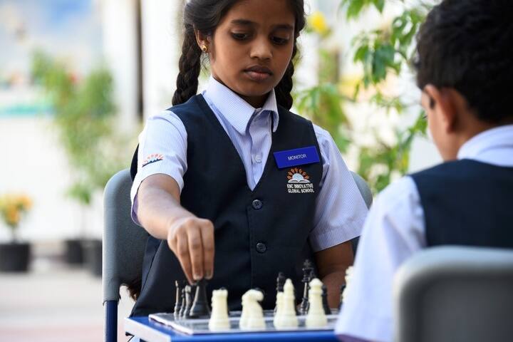 KNC Innovative Global School-Indoor games