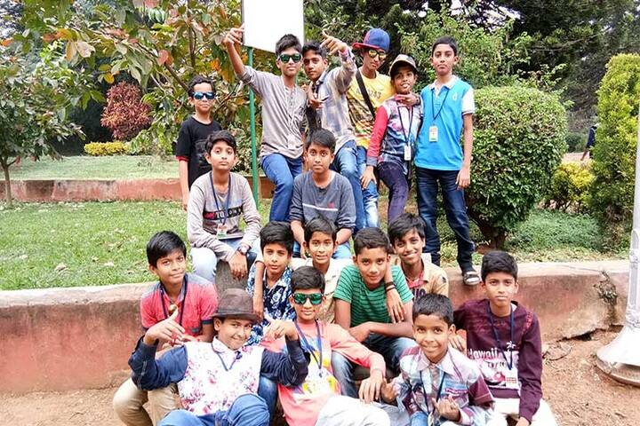 Little Flower English Medium School-Picnic