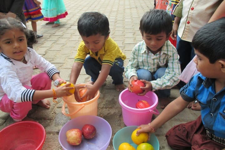 MHNational Public English School-Fruits Day