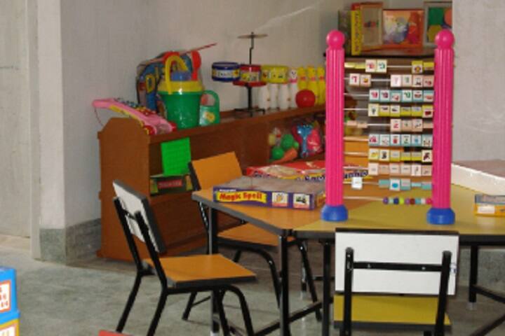 MHNational Public English School-Toy Room