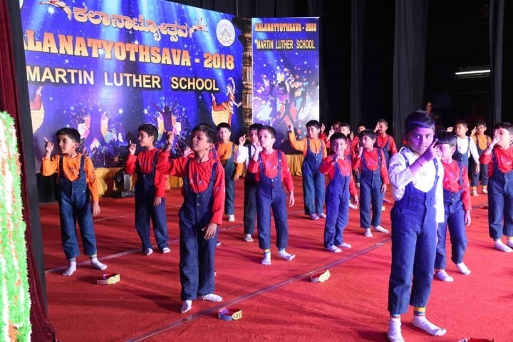 Martin Luther Public School-Dance Activity