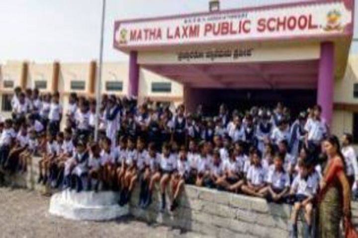 Mata Lakshmi Public School-Group Photo