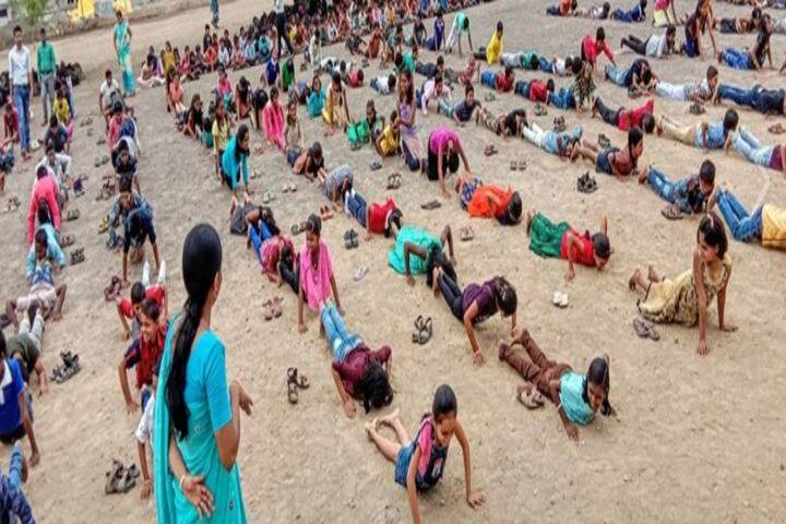 Mata Lakshmi Public School-Yoga
