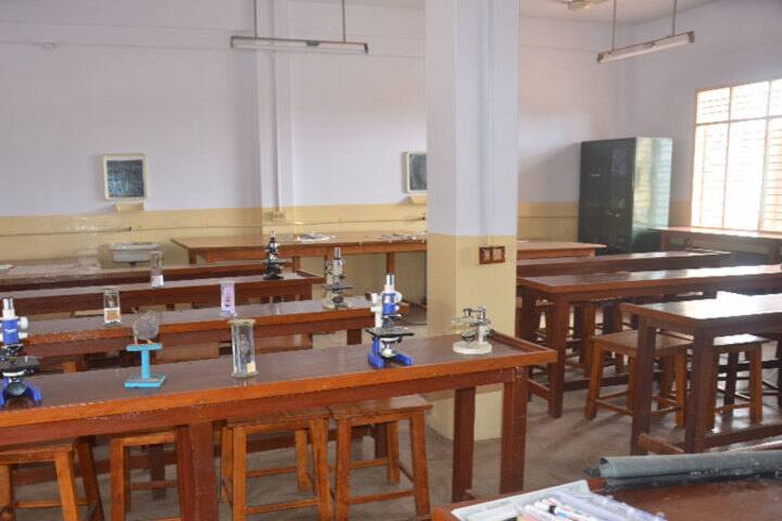 Milagres English Medium Higher Primary School-Science Lab