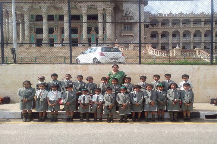 Mother Teresa International School-Group Photo