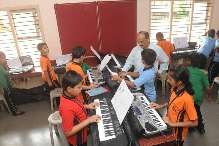 Mount Carmel Central School-Music Room