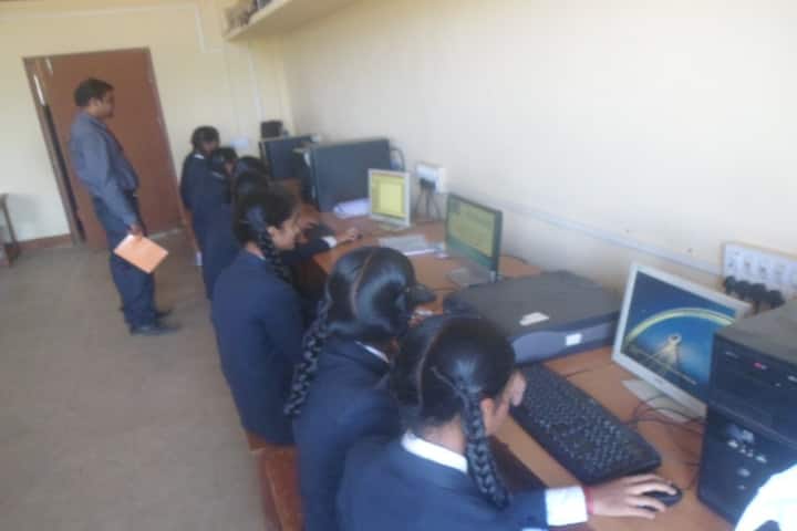 Mount Carmel School-Computer Lab