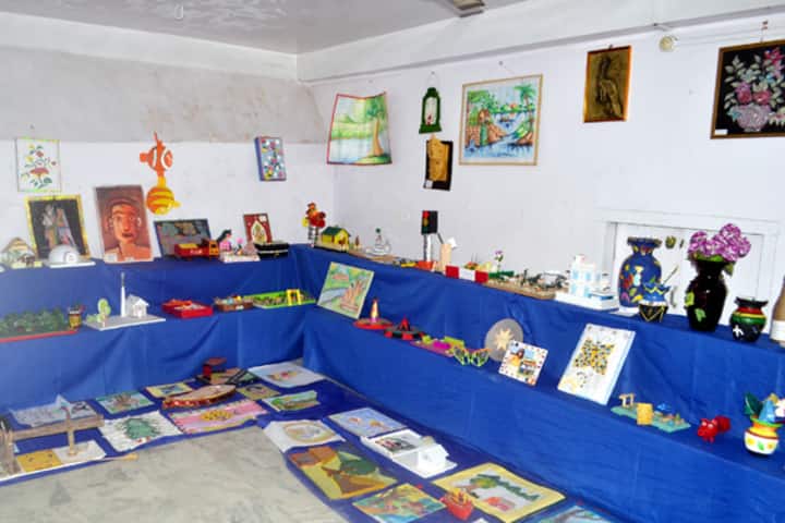 Gurukul Grammar School - Art and Craft Activity