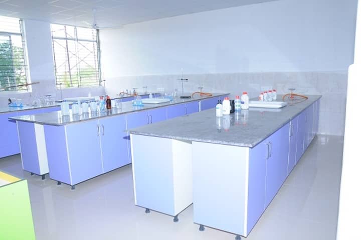 Mount Litera Zee School-Chemistry Lab