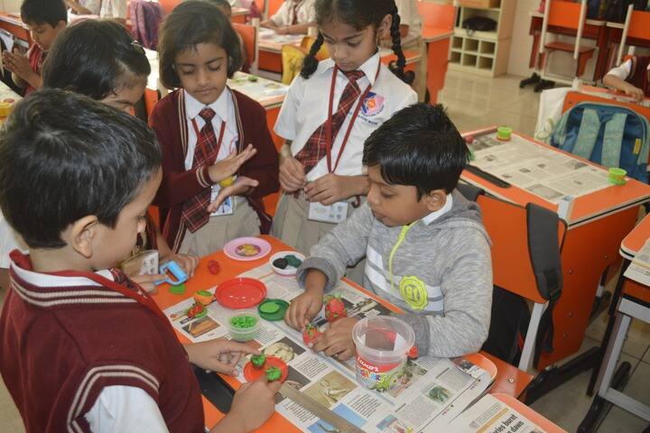 Nehru Smarka Vidyalaya-Art and Craft
