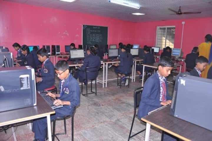 New Pratham Public School-Computer Lab