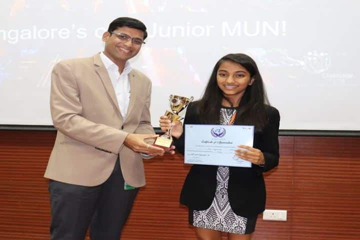 Oakridge International School-Felicitation