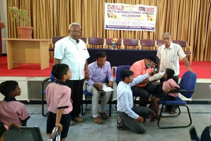 PETs Rathi And Kavade International School-Medical Checkup