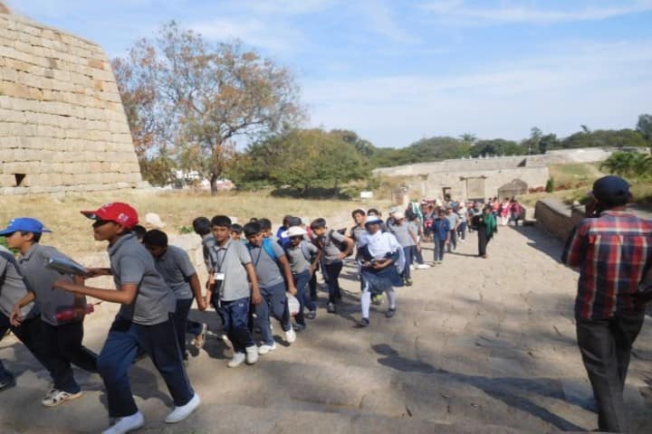 Podar International School-Educational Tour